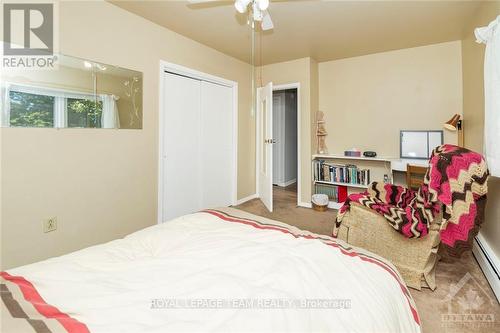 2689 Derby Street, Ottawa, ON - Indoor Photo Showing Bedroom