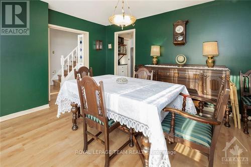 2689 Derby Street, Ottawa, ON - Indoor Photo Showing Dining Room