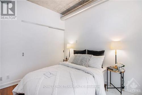 201 - 354 Gladstone Avenue, Ottawa, ON - Indoor Photo Showing Bedroom