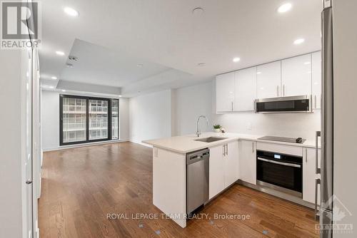 604 - 180 George Street, Ottawa, ON - Indoor Photo Showing Kitchen With Upgraded Kitchen