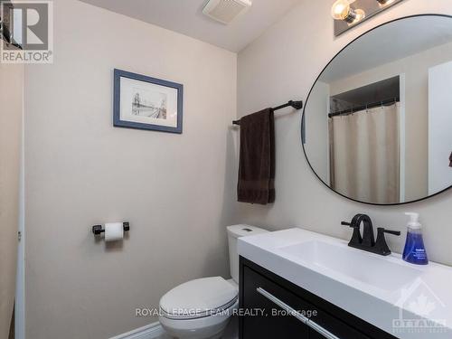 1-7 Timberview Way, Ottawa, ON - Indoor Photo Showing Bathroom