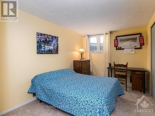 1-7 Timberview Way, Ottawa, ON - Indoor Photo Showing Bedroom