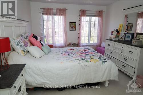 54 Macassa Circle, Ottawa, ON - Indoor Photo Showing Bedroom