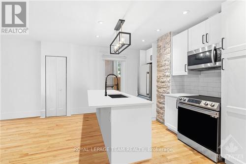 179-181 Cathcart Street, Ottawa, ON - Indoor Photo Showing Kitchen With Upgraded Kitchen