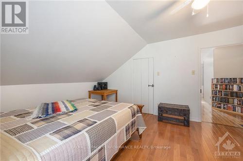 18294 Kenyon Conc Rd 15 Road, North Glengarry, ON - Indoor Photo Showing Bedroom