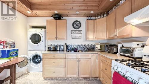 43 Trafalgar Street, Goderich (Goderich Town), ON - Indoor Photo Showing Laundry Room