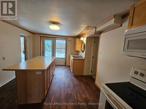 43 Trafalgar Street, Goderich (Goderich Town), ON - Indoor Photo Showing Kitchen