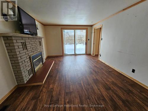 43 Trafalgar Street, Goderich (Goderich Town), ON - Indoor Photo Showing Other Room With Fireplace