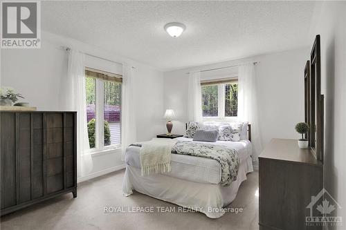 6596 Vista Patrick, Ottawa, ON - Indoor Photo Showing Bedroom