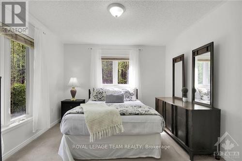 6596 Vista Patrick, Ottawa, ON - Indoor Photo Showing Bedroom