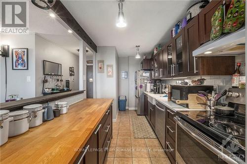 902 - 1785 Frobisher Lane, Ottawa, ON - Indoor Photo Showing Kitchen With Upgraded Kitchen