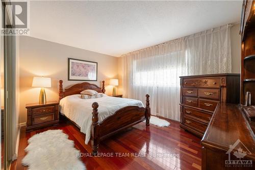 25 Saginaw Crescent, Ottawa, ON - Indoor Photo Showing Bedroom