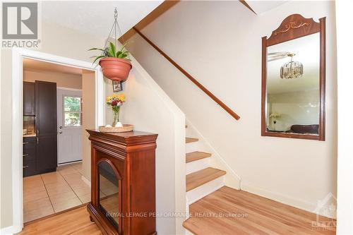 840 Cummings Avenue, Ottawa, ON - Indoor Photo Showing Other Room