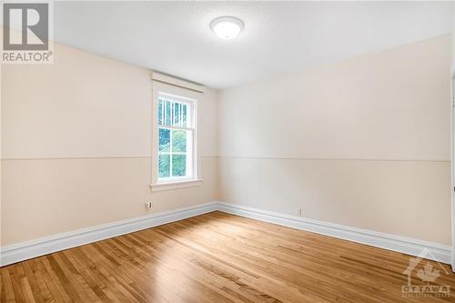 8 Lakeside Avenue, Ottawa, ON - Indoor Photo Showing Other Room