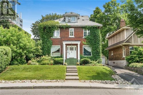 8 Lakeside Avenue, Ottawa, ON - Outdoor