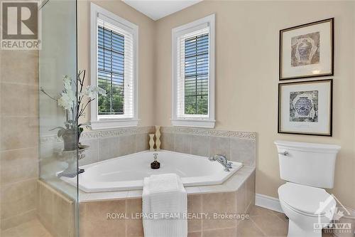 6219 Elkwood Drive, Ottawa, ON - Indoor Photo Showing Bathroom