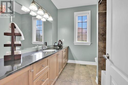 6219 Elkwood Drive, Ottawa, ON - Indoor Photo Showing Bathroom