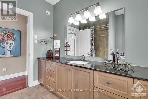 6219 Elkwood Drive, Ottawa, ON - Indoor Photo Showing Bathroom