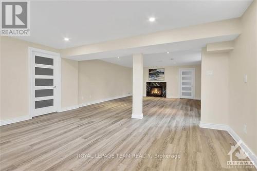 6219 Elkwood Drive, Ottawa, ON - Indoor