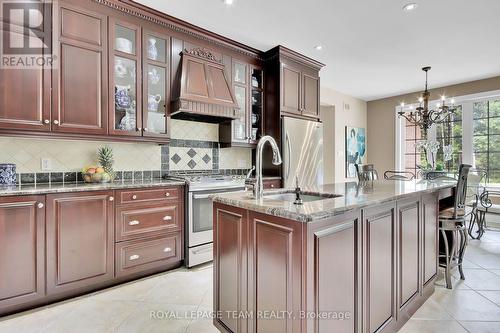 6219 Elkwood Drive, Ottawa, ON - Indoor Photo Showing Kitchen