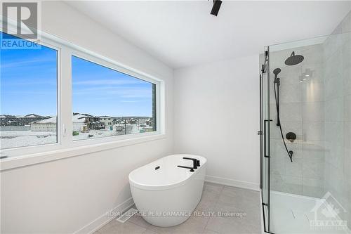 1360 Diamond Street, Clarence-Rockland, ON - Indoor Photo Showing Bathroom