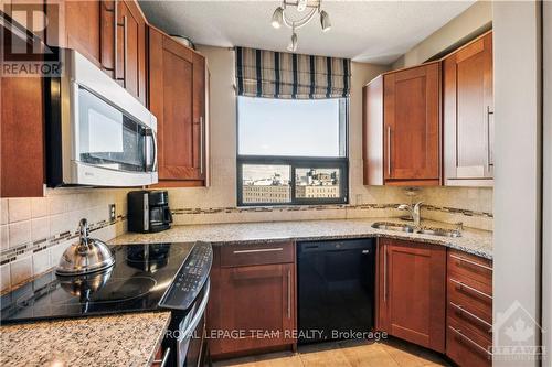 1101 - 40 Arthur Street, Ottawa, ON - Indoor Photo Showing Kitchen With Double Sink