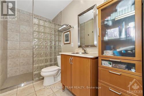 3B - 144 Clarence Street, Ottawa, ON - Indoor Photo Showing Bathroom