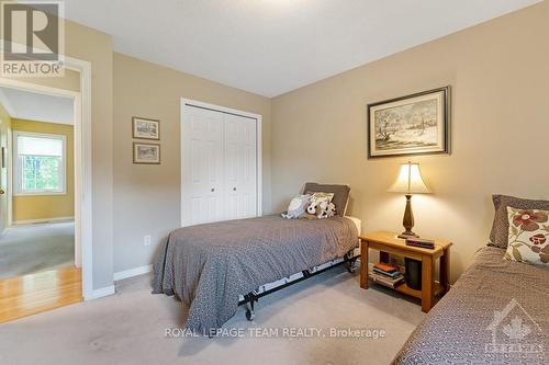 3050 Drew Drive, North Dundas, ON - Indoor Photo Showing Bedroom