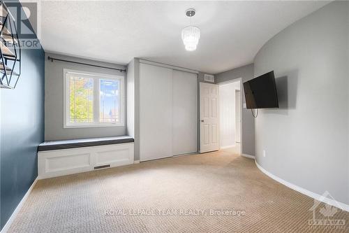 48 Portadown Crescent, Ottawa, ON - Indoor Photo Showing Other Room With Fireplace