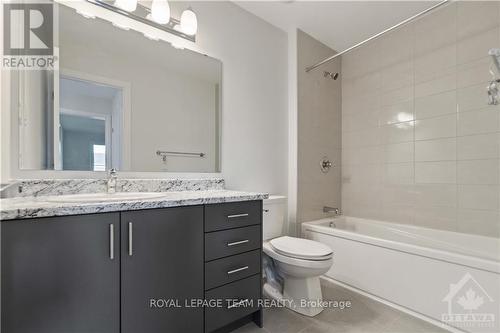 304 Elsie Macgill Walk, Ottawa, ON - Indoor Photo Showing Bathroom