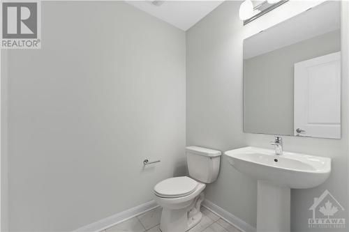 295 Elsie Macgill Walk, Ottawa, ON - Indoor Photo Showing Bathroom