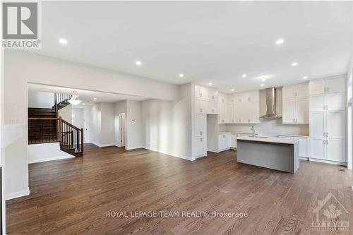 123 Gosling Crescent, Ottawa, ON - Indoor Photo Showing Kitchen