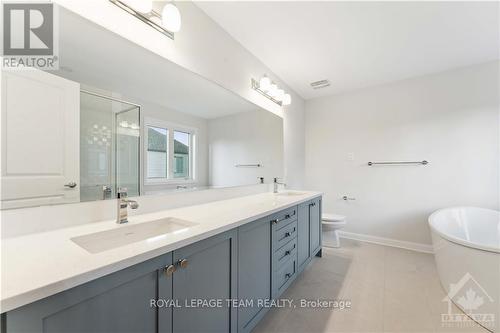 123 Gosling Crescent, Ottawa, ON - Indoor Photo Showing Bathroom