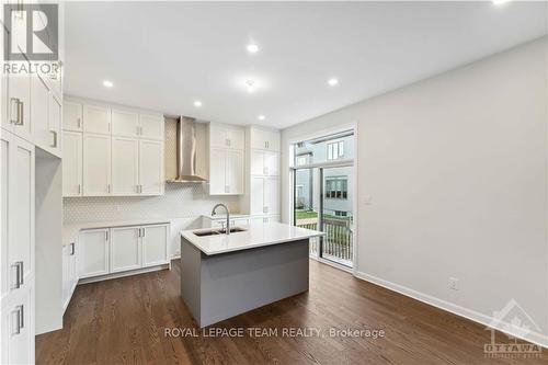 123 Gosling Crescent, Ottawa, ON - Indoor Photo Showing Kitchen