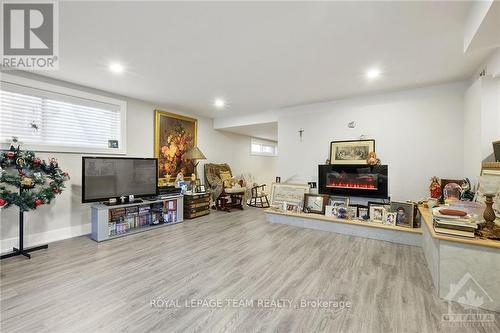 1898 Barnhart Place, Ottawa, ON - Indoor