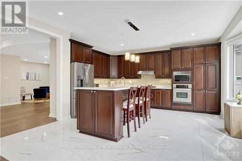 2782 Grand Vista Circle, Ottawa, ON - Indoor Photo Showing Kitchen