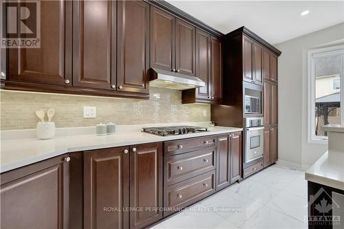 2782 Grand Vista Circle, Ottawa, ON - Indoor Photo Showing Kitchen