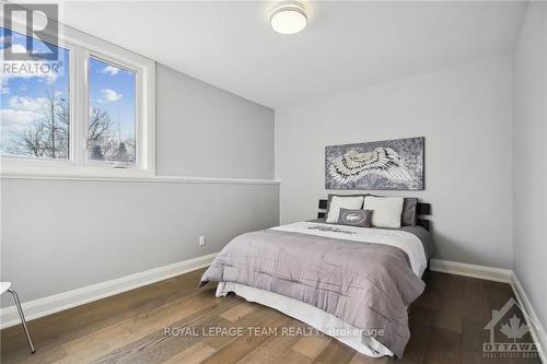 525 Leimerk Court, Ottawa, ON - Indoor Photo Showing Bedroom