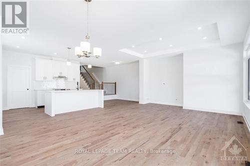 1017 Moore Street, Brockville, ON - Indoor Photo Showing Kitchen