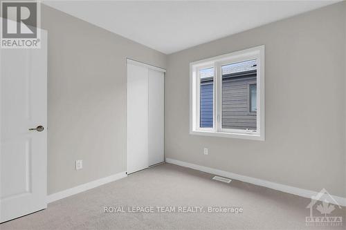 322 Parnian Street, Ottawa, ON - Indoor Photo Showing Other Room