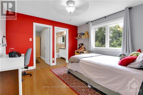 285 Frost Avenue, Ottawa, ON - Indoor Photo Showing Bedroom