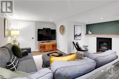 285 Frost Avenue, Ottawa, ON - Indoor Photo Showing Living Room With Fireplace