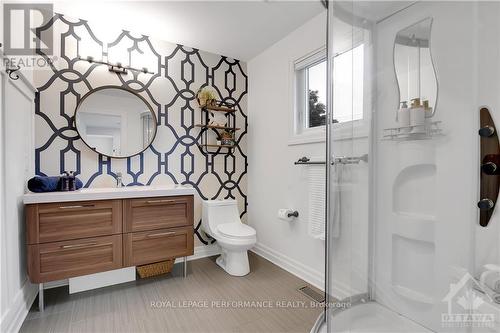 285 Frost Avenue, Ottawa, ON - Indoor Photo Showing Bathroom