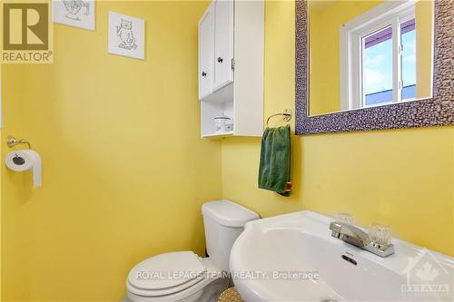 5865 Marine Station Road, South Dundas, ON - Indoor Photo Showing Bathroom