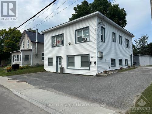 261 Elgin St Street W, Arnprior, ON - Outdoor With Facade