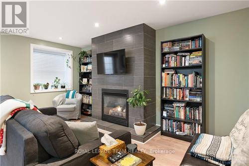 261 Elgin St Street W, Arnprior, ON - Indoor Photo Showing Living Room With Fireplace