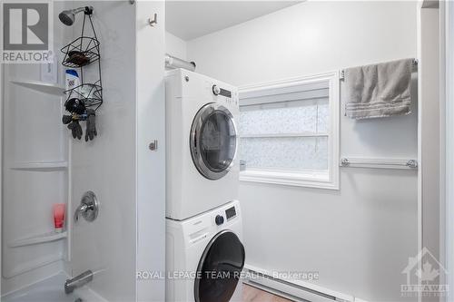 261 Elgin St Street W, Arnprior, ON - Indoor Photo Showing Laundry Room