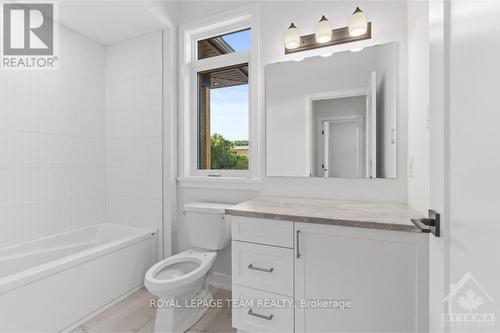 54 Tennant Drive, Rideau Lakes, ON - Indoor Photo Showing Bathroom