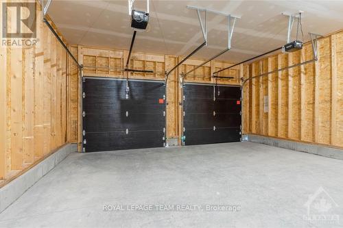 54 Tennant Drive, Rideau Lakes, ON - Indoor Photo Showing Garage