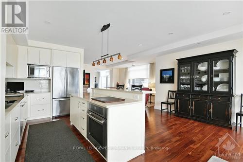 207 - 111 Champagne Avenue, Ottawa, ON - Indoor Photo Showing Kitchen With Upgraded Kitchen